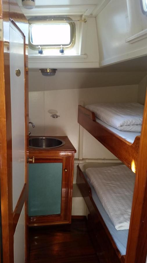 Hostel Tjalkjacht Pelikaan